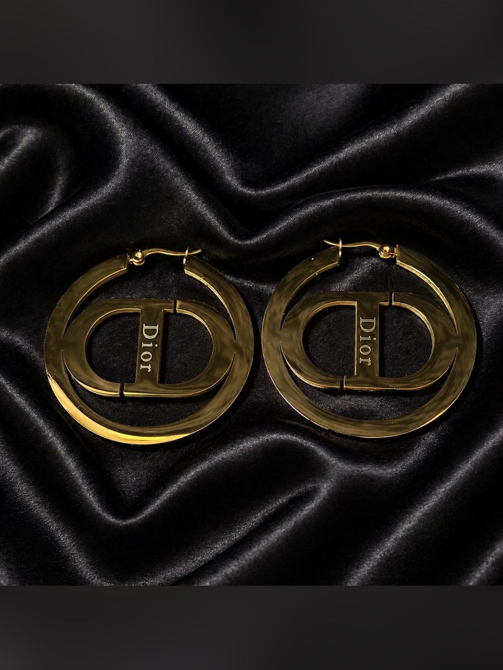 18K Gold Crystal Hoop Earrings with CD Motif - Picture 5 of 7